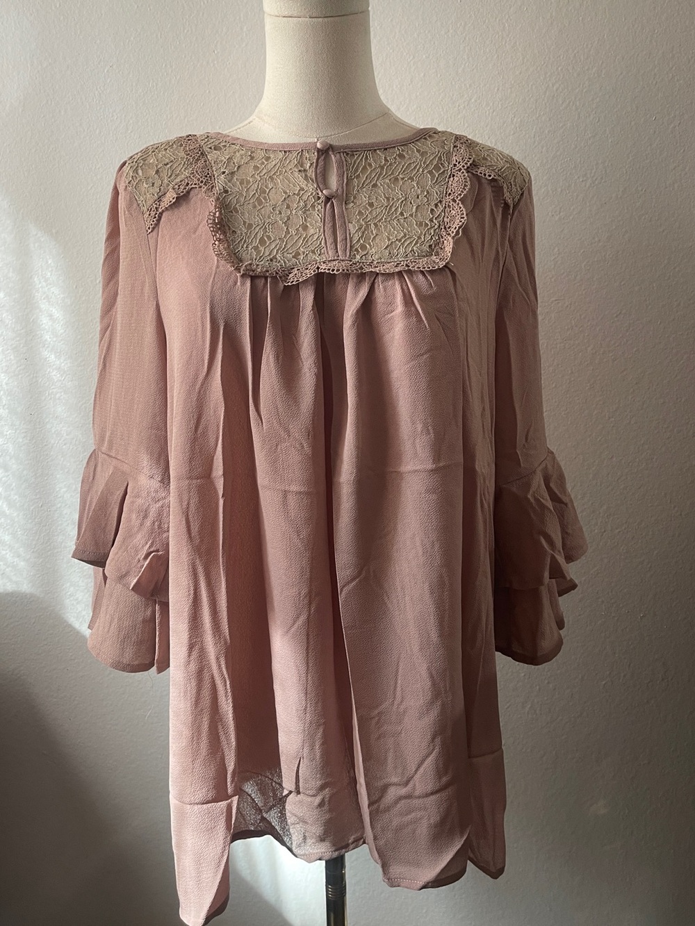 Loose fitting Lace accented Blouse - Blush Pink